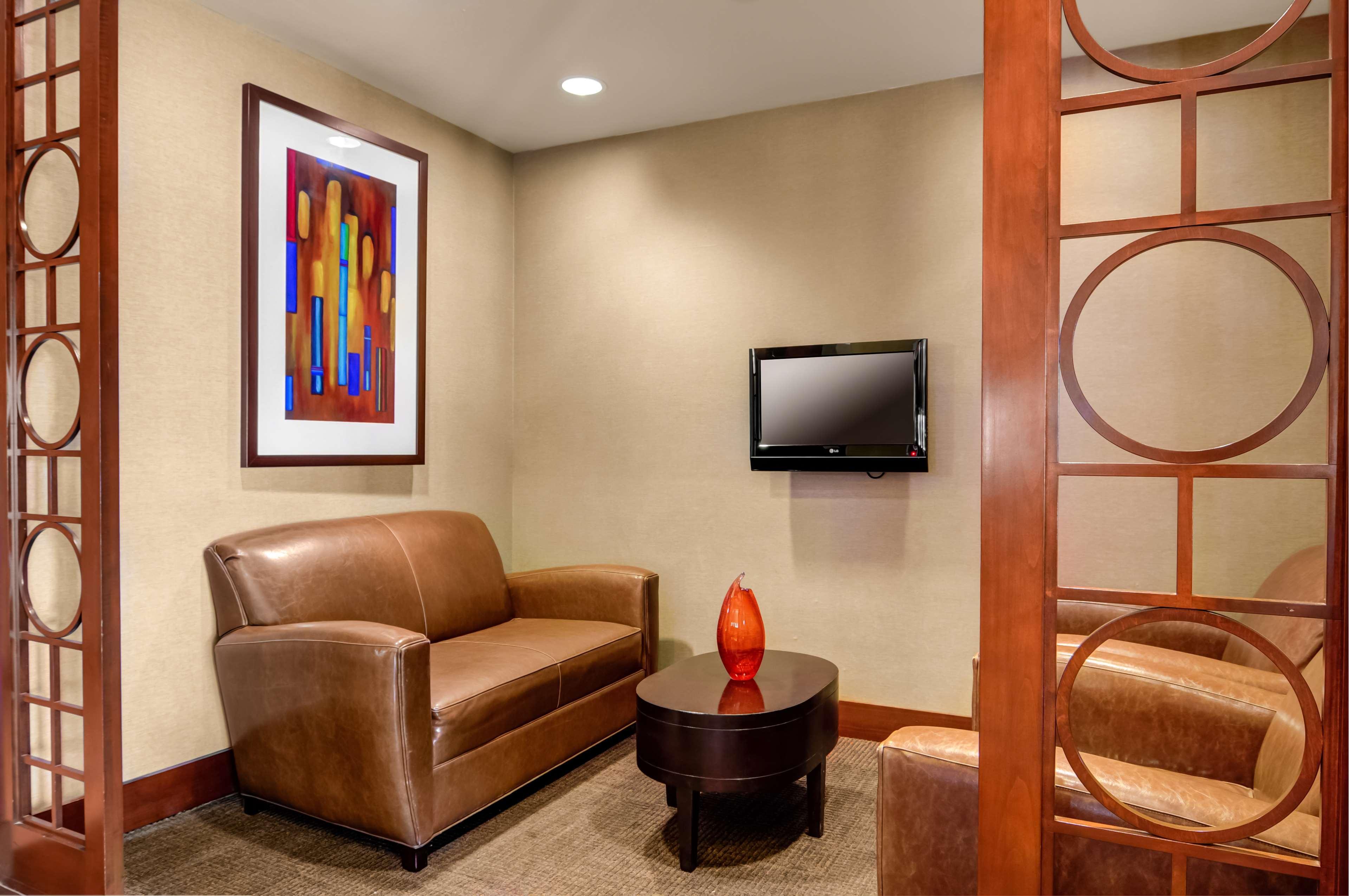 Hyatt Place Milwaukee Airport Buitenkant foto