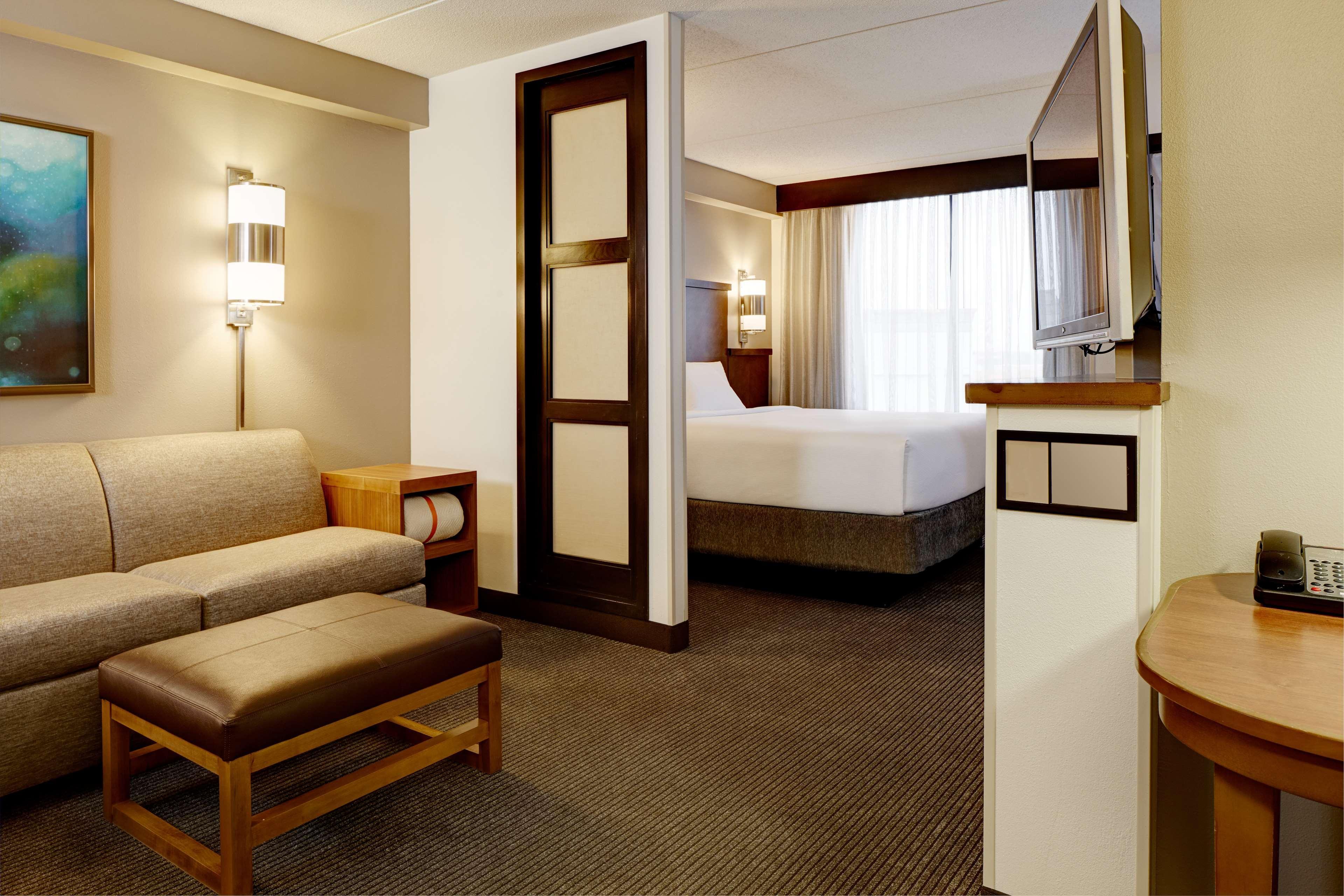 Hyatt Place Milwaukee Airport Buitenkant foto