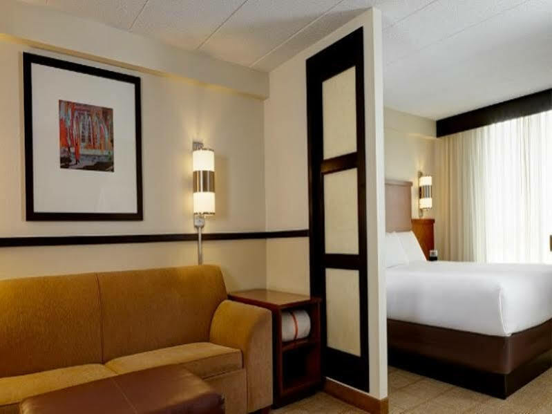 Hyatt Place Milwaukee Airport Buitenkant foto